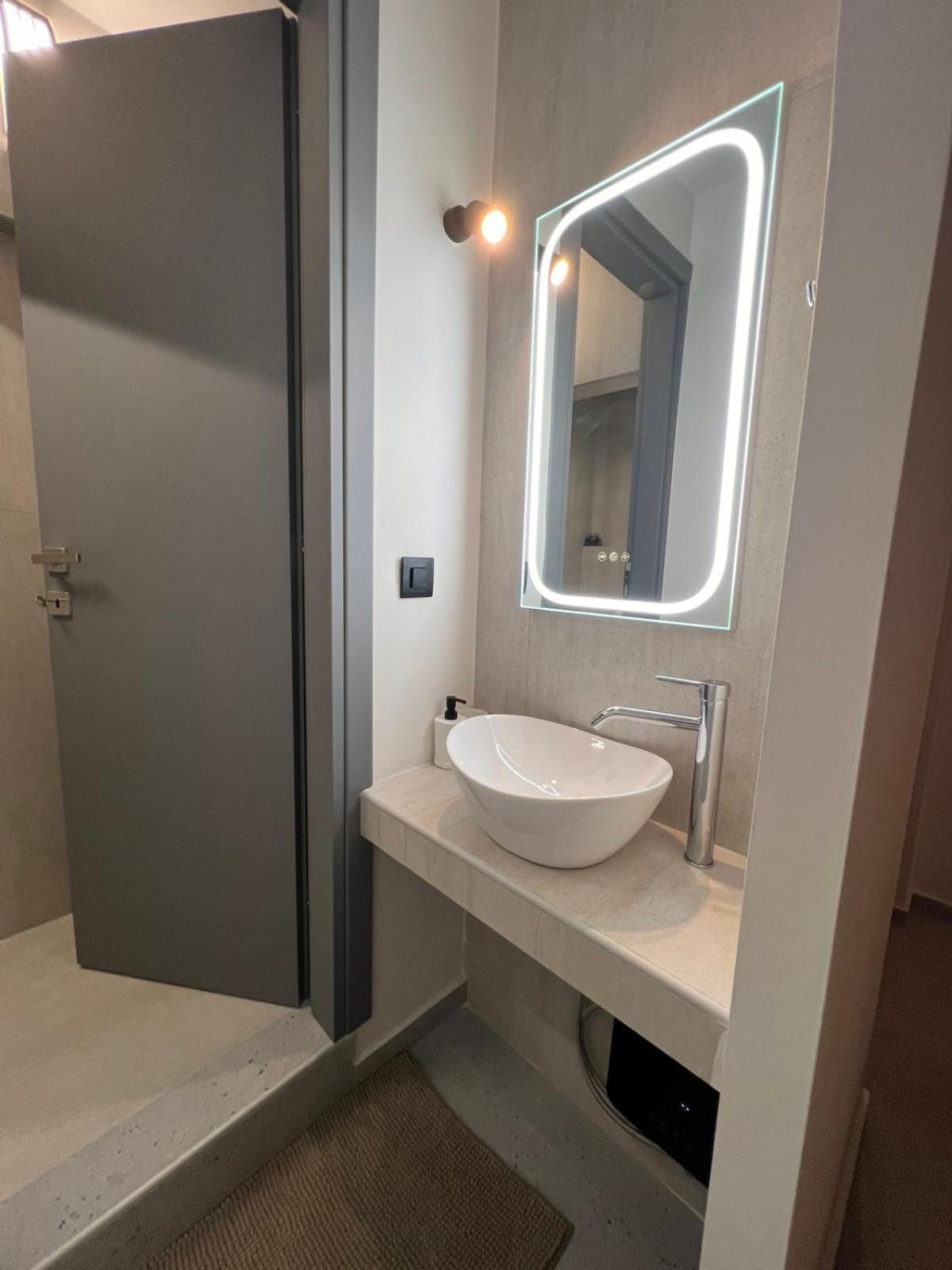 Apartment Falirou Atenas Exterior foto